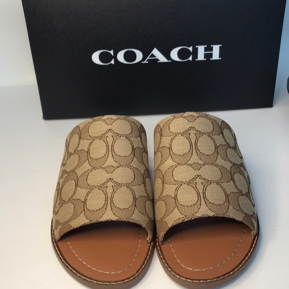 【COACH】シグネチャー★Hazel Sandal★日本未発売★送料無料!! m_64c90a8587a2f5f5726b36fb.jpg
